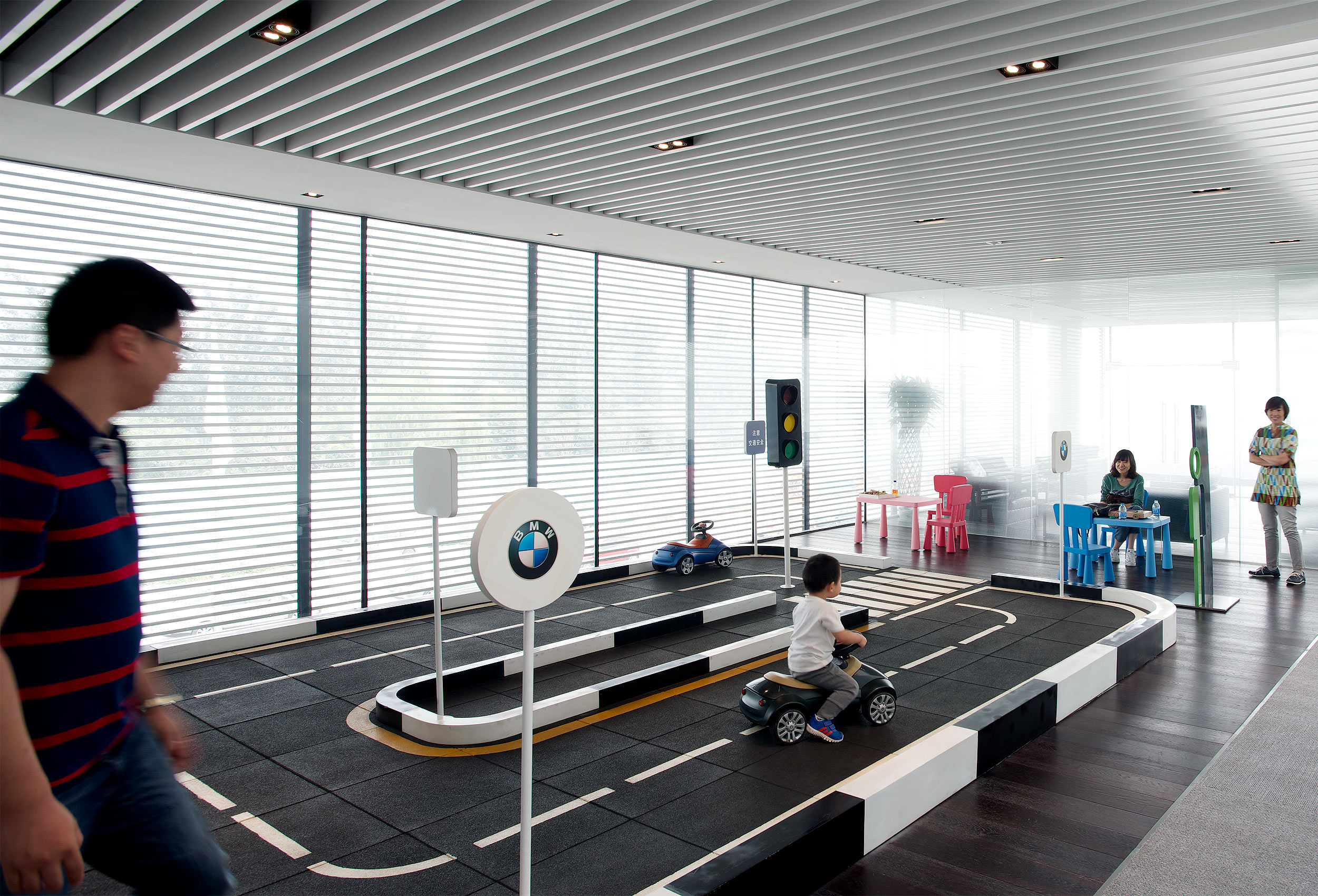 BMW Beijing / Pei Partnership 