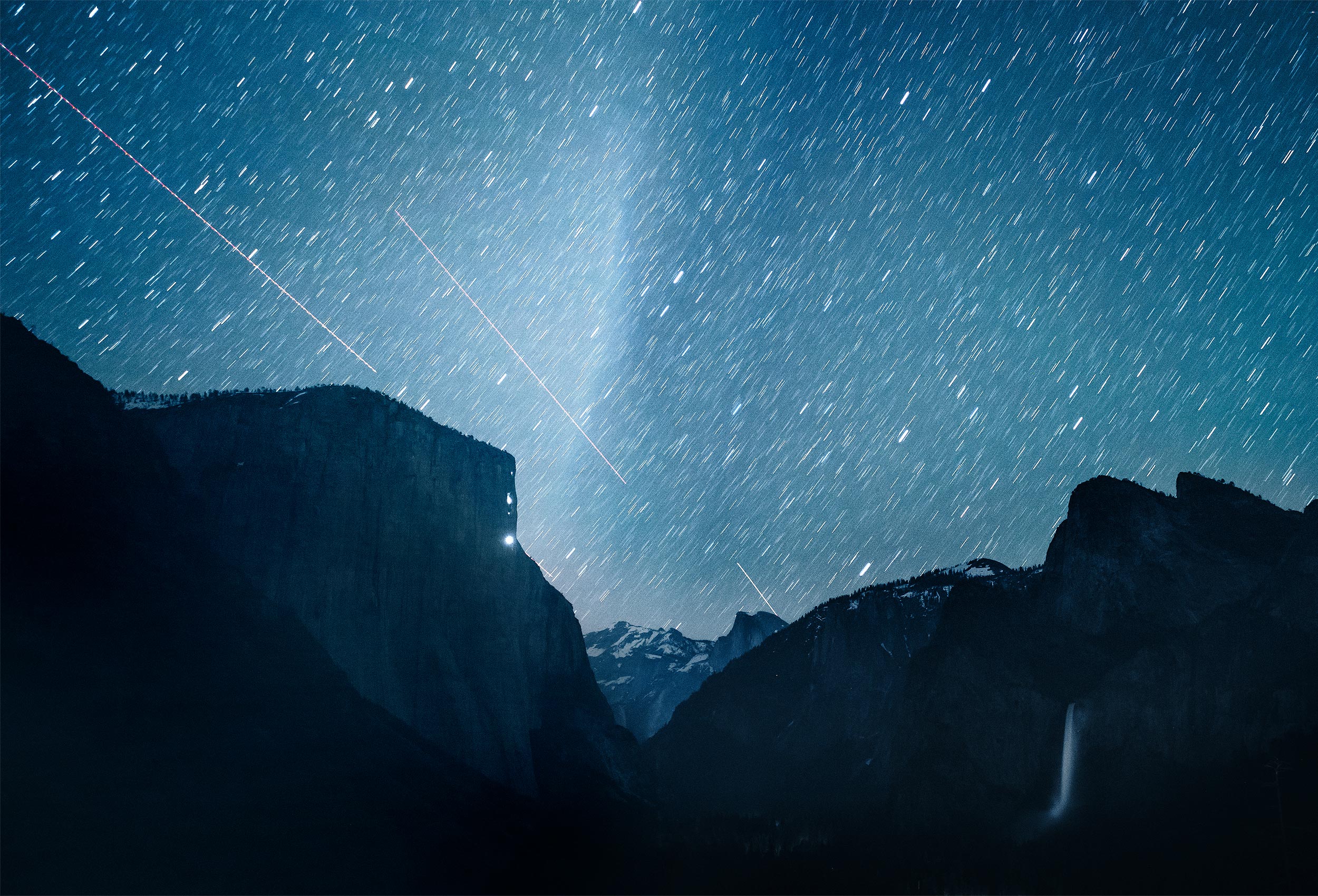 El Capitan at night by landscape photographer Kristopher Grunert